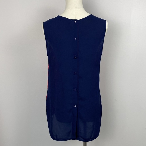 🌸 Willi Smith Crew Neck Sleeveless Blouse - Picture 3 of 10